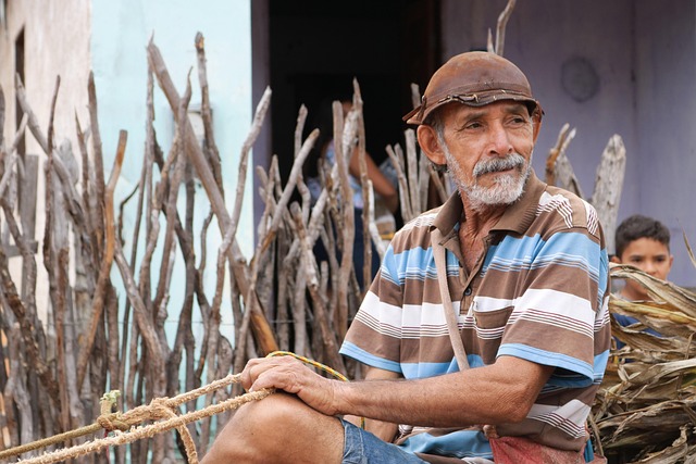 elderly-person-640x480-14435662.jpeg