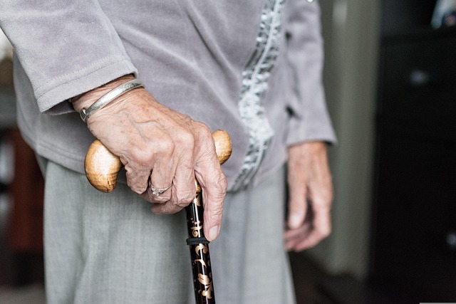 elderly-person-640x480-50611034.jpeg