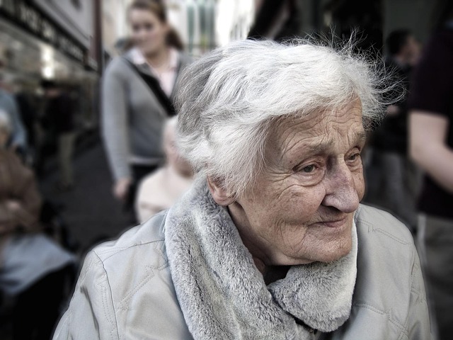 elderly-person-640x480-29733238.jpeg