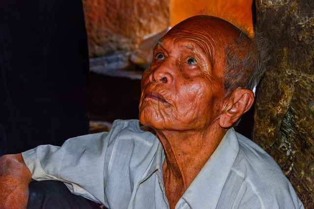 elderly-person-640x480-58337499.jpeg