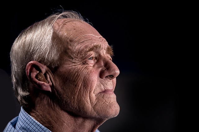 elderly-person-640x480-1607188.jpeg