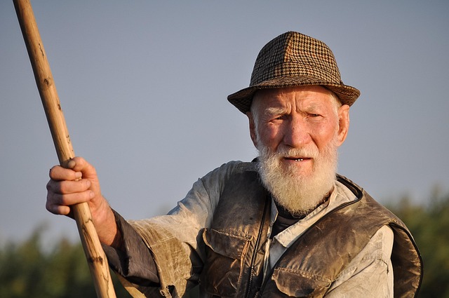 elderly-person-640x480-1463746.jpeg