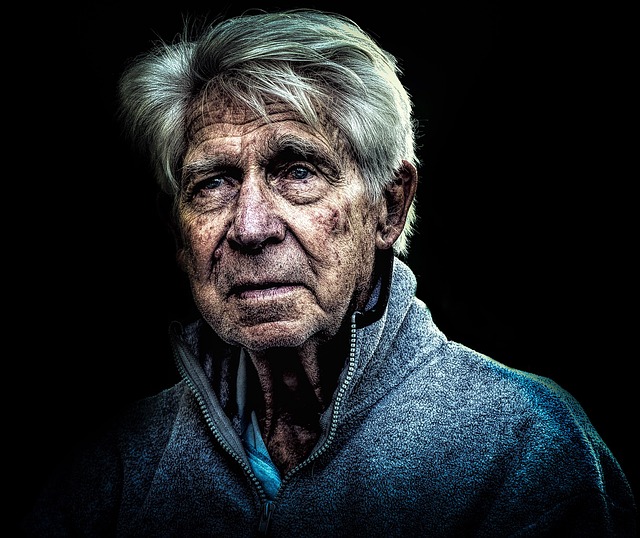 elderly-person-640x480-4707533.jpeg