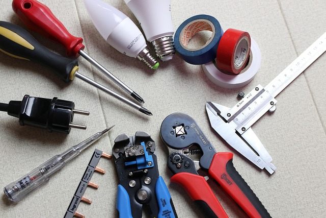 home-repair-640x480-31932635.jpeg