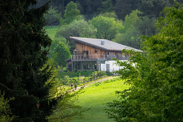 house-640x480-36006709.jpeg