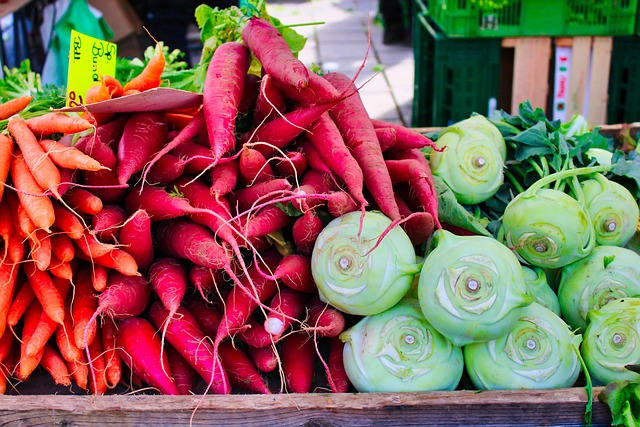 local-food-640x480-22423214.jpeg