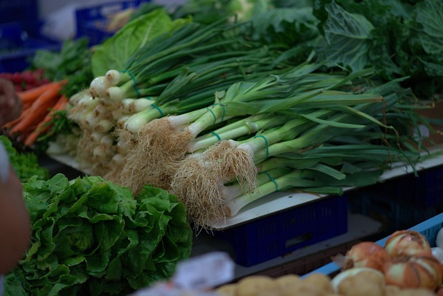 local-food-640x480-57002855.jpeg