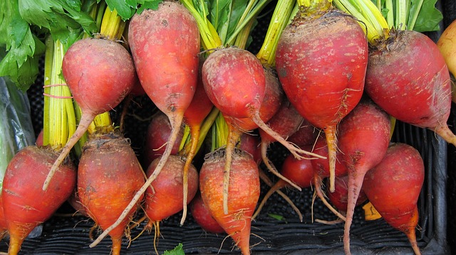 local-food-640x480-62812273.jpeg