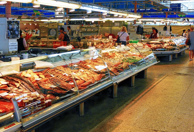 local-food-640x480-84342232.jpeg