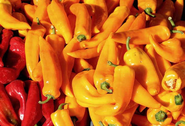 local-food-640x480-86033974.jpeg
